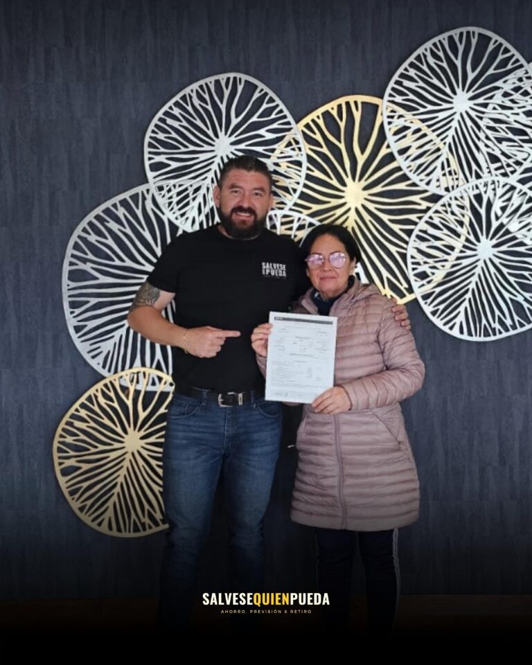 El testimonio de la Sra. Gabriela es un recordatorio de lo peligrosa que es la desinformación. Cuando llegó a mi oficina, ya había pasado mucho tiempo sin saber que podía acceder a su pensión. Tras revisar su expediente, actué rápidamente y en solo una semana obtuvimos la resolución. Ver su alegría al recibir finalmente lo que le correspondía me reafirmó la importancia de brindar información clara, veraz y valiosa.