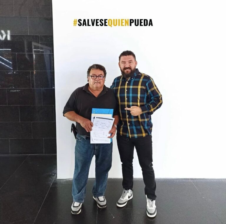 Pensión por Cesantía EXITOSA ☑️☑️  Por no asesorarse a tiempo perdió. Más de 1 MILLON de pesos.   • La PENSIÓN es cuando dejas de vivir para trabajar y comienzas a trabajar para vivir. Nos apegamos al amparo del Régimen de la Ley del Seguro Social 1973: Tener registradas ante el IMSS, como mínimo, 500 semanas de cotización.  De esta manera iniciamos cumpliendo 1 de los 3 requisitos fundamentales para obtener una pensión; 1. 500 semanas cotizadas. 2. 60 años o más. 3. Conservación de derechos.  Como sabemos a la actualidad hay pensión mínima garantizada para pensiones por Casesantia y vejez en edad avanzada.  En 2023 la pension minima garantizada es de $7,003.00 pesos mensuales.  Recuerden que las pensiones no solo se calculan con el porcentaje de edad de retiro, juega un papel muy importante las semanas cotizadas, el salario y sobre todo la #tazaderemplazo .  Me quedo con el grato sabor de boca que me dejó ahora mi amigo Humberto y agradezco la confianza que me brindo al darme la oportunidad de guiarlo, asesorarlo y ayudarlo en sus trámites. Al plazo de 2 meses posterior que nos reunimos para crear su estrategia de pensión ya le estaba entregando su resolución y gozosamente fue con su esposa a decirle que por fin lo habían logrado ( no les miento pero ese momento hicieron derramará un par de lagrimas de felicidad).   Amo mi trabajo, mi profesión y sobre todo poder ayudarles. Pd. Si tu como yo eres ley 97 y sabes que no tendrás pensión por parte del imss,  deja un mensaje, también hay alternativas para nosotros 🧏 #PPR